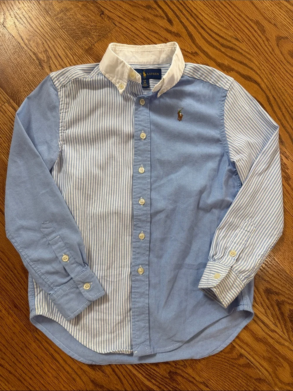Boy’s Ralph Lauren Button Up Shirt. Size Small 8. Like New Condition.